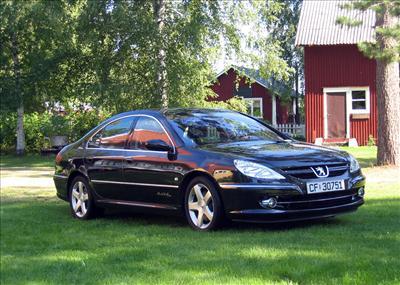 Sedan - Peugeot 600-series