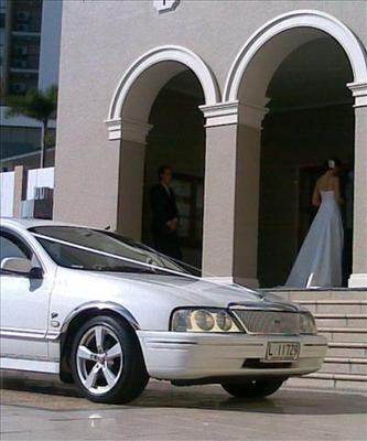 Stretch Limo - Lincoln Town Car