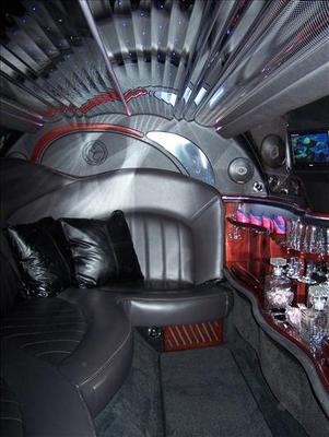 Stretch Limo - Lincoln Town Car