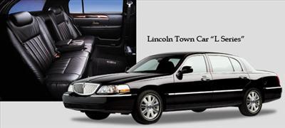 Sedan - Lincoln Town Car L