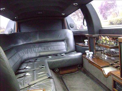 Stretch Limo - Lincoln Town Car