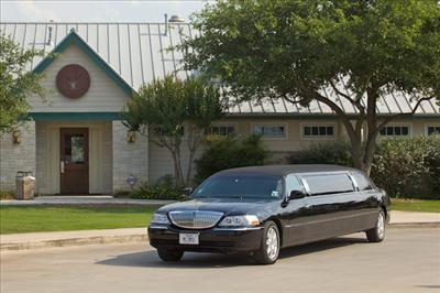 Stretch Limo - Lincoln Town Car