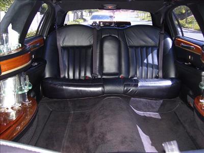 Stretch Limo - Lincoln Town Car
