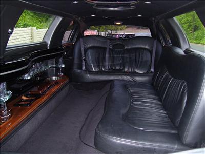 Stretch Limo - Lincoln Town Car