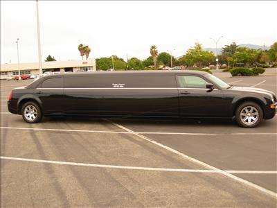 Stretch Limo - Chrysler 300