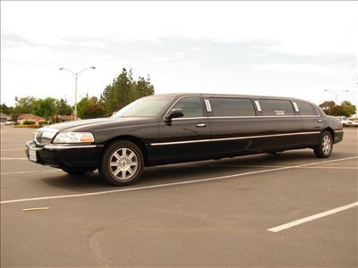Stretch Limo - Lincoln Town Car