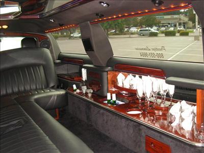 Stretch Limo - Lincoln Town Car