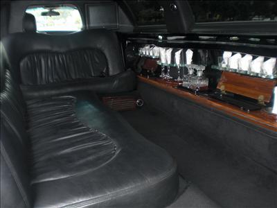 Stretch Limo - Lincoln Town Car