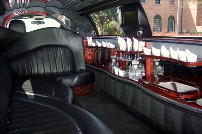 Stretch Limo - Lincoln Town Car