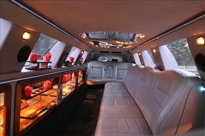 Stretch Limo - Lincoln Town Car