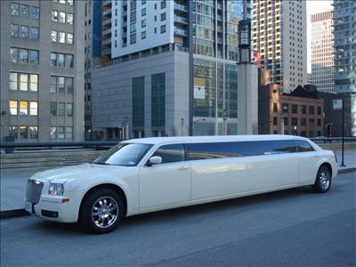 Stretch Limo - Chrysler 300