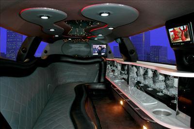 Stretch Limo - Lincoln Town Car