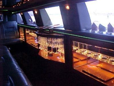 Stretch Limo - Lincoln Town Car