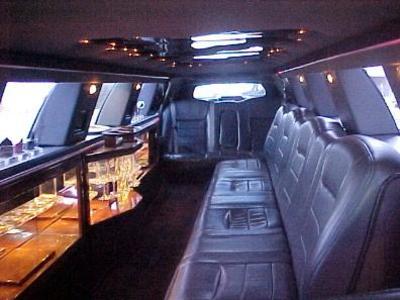 Stretch Limo - Lincoln Town Car