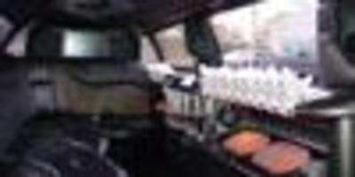 Stretch Limo - Lincoln Town Car