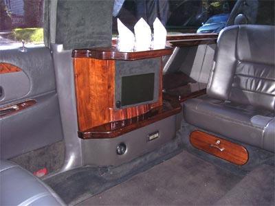 Stretch Limo - BMW 7-Series