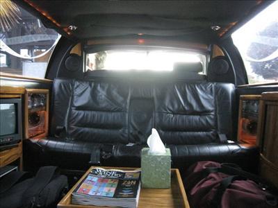 Stretch Limo - Lincoln Town Car
