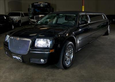 Stretch Limo - Chrysler 300