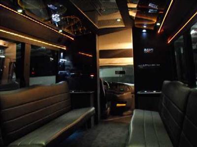 Mini-Bus - Limo / Party Style 