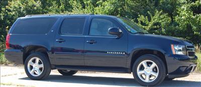 SUV - Chevrolet Suburban