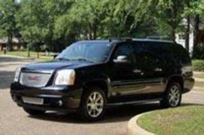 SUV - GMC Yukon Denali