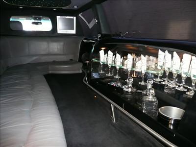 Stretch SUV - Chevrolet Suburban