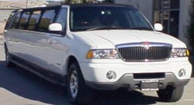 Stretch SUV - Lincoln Navigator