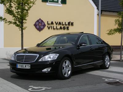 Luxury Sedan - Mercedes Benz S-Class