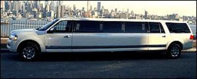 Stretch SUV - Lincoln Navigator