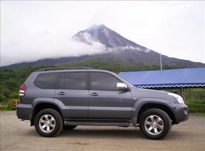 SUV - Toyota Land Cruiser