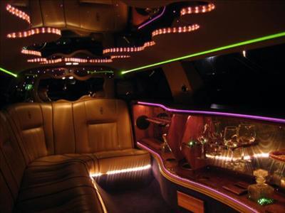 Stretch Limo - Lincoln Town Car