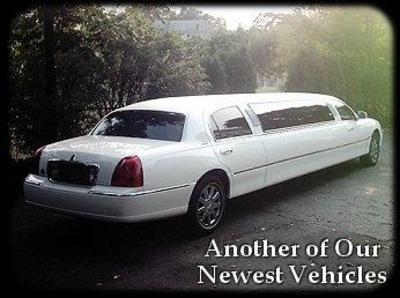 Stretch Limo - Lincoln Town Car