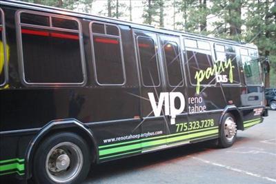MotorCoach - Deluxe Motor Coach 