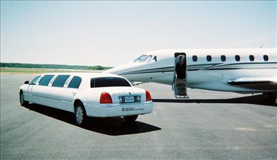 Stretch Limo - Lincoln Town Car