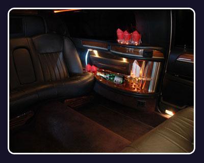 Stretch Limo - Lincoln Town Car