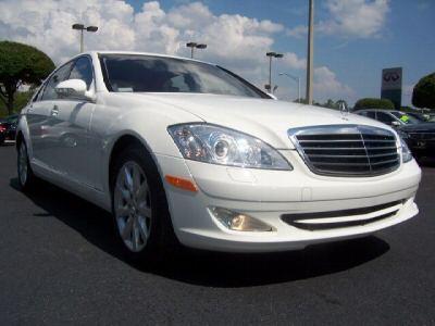 Luxury Sedan - Mercedes Benz S-Class