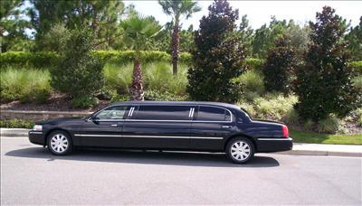 Stretch Limo - Lincoln Town Car