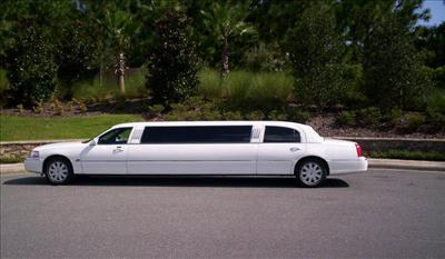 Stretch Limo - Lincoln Town Car