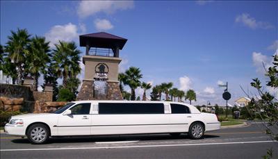 Stretch Limo - Lincoln Town Car