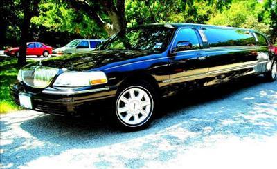 Stretch Limo - Lincoln Town Car