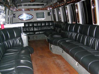 Mini-Bus - Limo / Party Style 