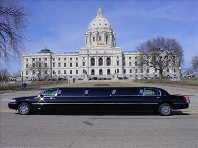 Stretch Limo - Lincoln Town Car