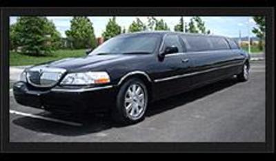 Stretch Limo - Lincoln Town Car