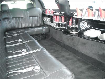 Stretch Limo - Lincoln Town Car