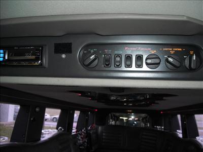 Stretch SUV - Hummer H2