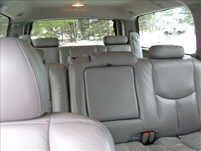 SUV - Cadillac Escalade ESV