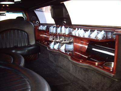 Stretch Limo - Lincoln Town Car