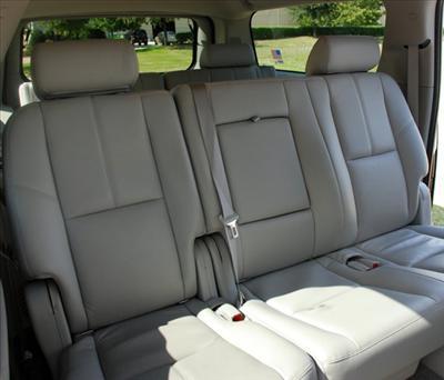 SUV - Chevrolet Suburban