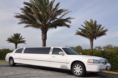 Stretch Limo - Lincoln Town Car