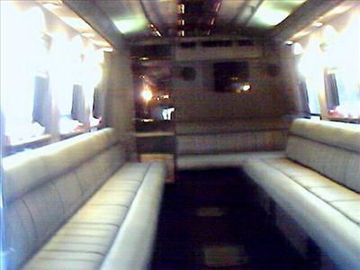 Mini-Bus - Limo / Party Style 